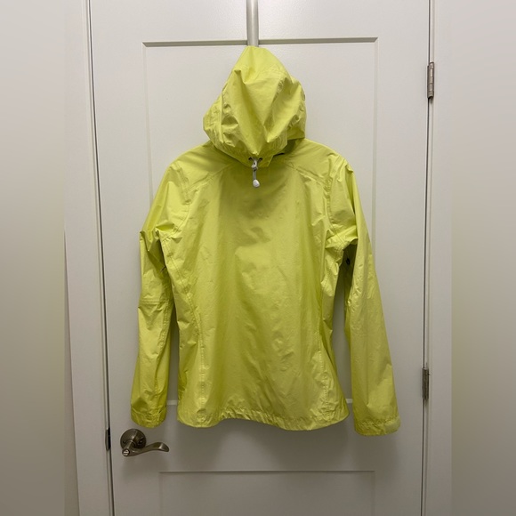 PATAGONIA Women's Torrentshell Jacket in Neon Yellow (Size Small) - Picture 11 of 16